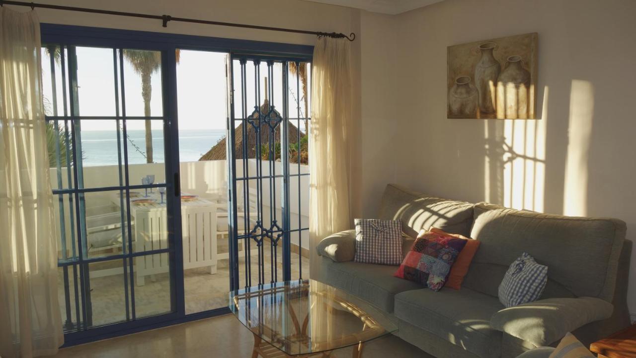 Getaway Apartment อัลมูเญการ์ ภายนอก รูปภาพ