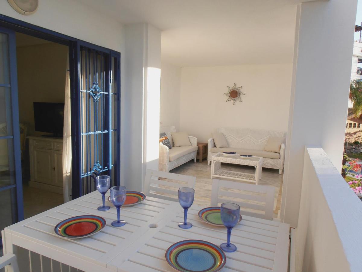 Getaway Apartment อัลมูเญการ์ ภายนอก รูปภาพ