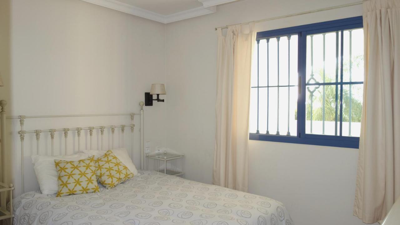 Getaway Apartment อัลมูเญการ์ ภายนอก รูปภาพ
